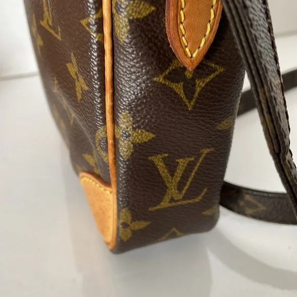 Authentic Louis Vuitton Monogram Danube Crossbody/Shoulder Bag. - Picture 14 of 17